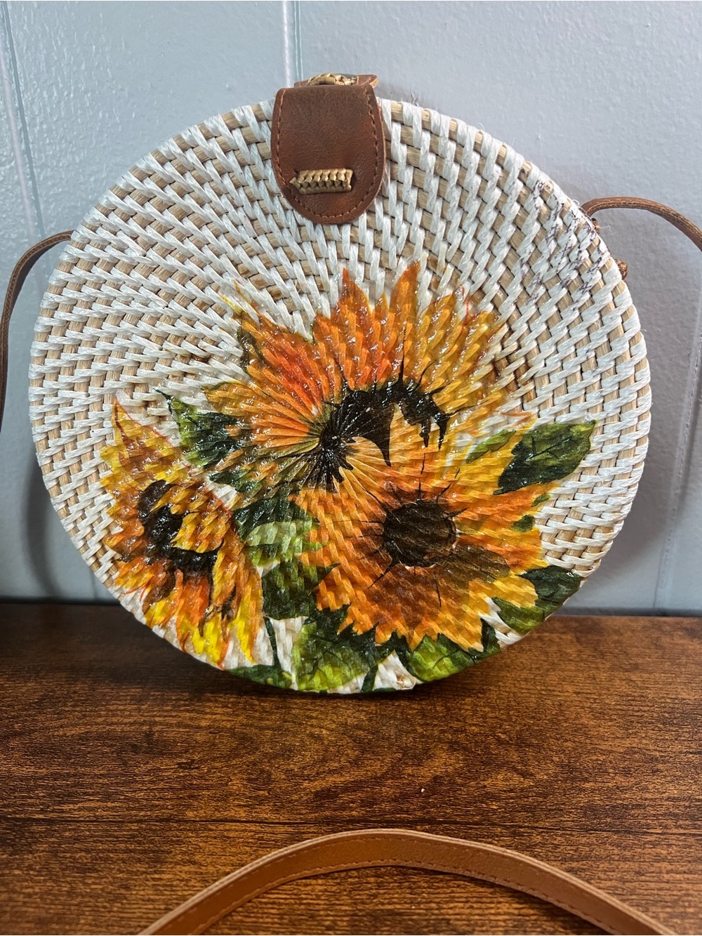 Round Sunflower Floral Shoulder Bag White Multicolor Brown Strap Snap Closure